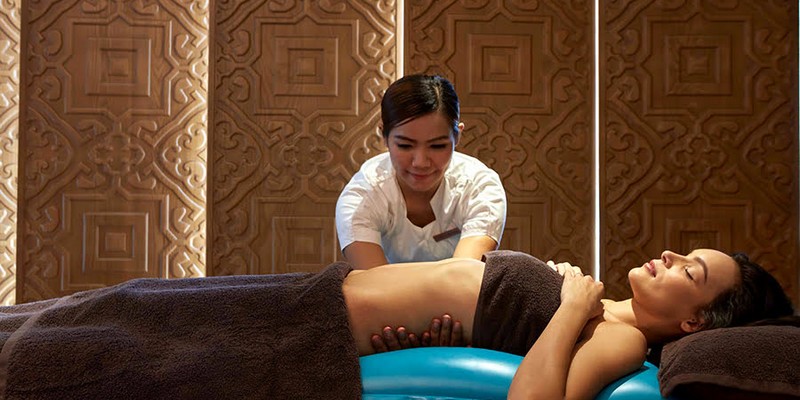 Thai treatment body massage